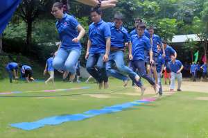 中設(shè)智能在黃埔長洲島拓展基地開展了為期一天的戶... 中設(shè)智能在黃埔長洲島拓展基地開展了為期一天的戶...